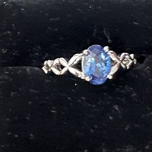 Ladies Ring size 8